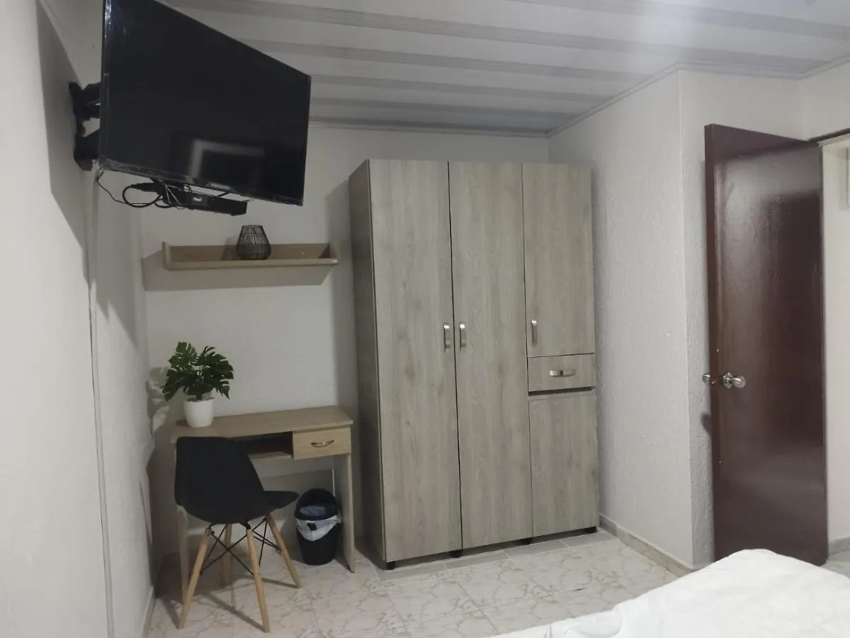 Casa Avila - Apartamento Amoblado 2 - Villa Alsacia Bogota